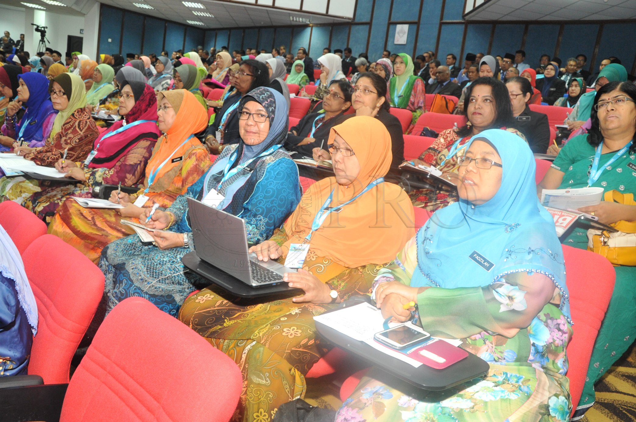 PRO 14 28 KONPEN PRO 7026